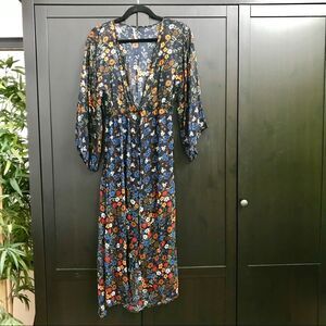Anthropologie Floreat Gorgeous Floral Print Kimono